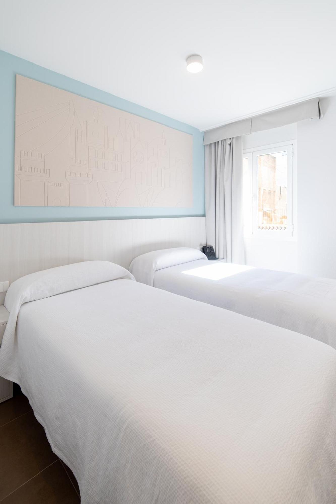 Hotel Alkazar Valencia Ngoại thất bức ảnh