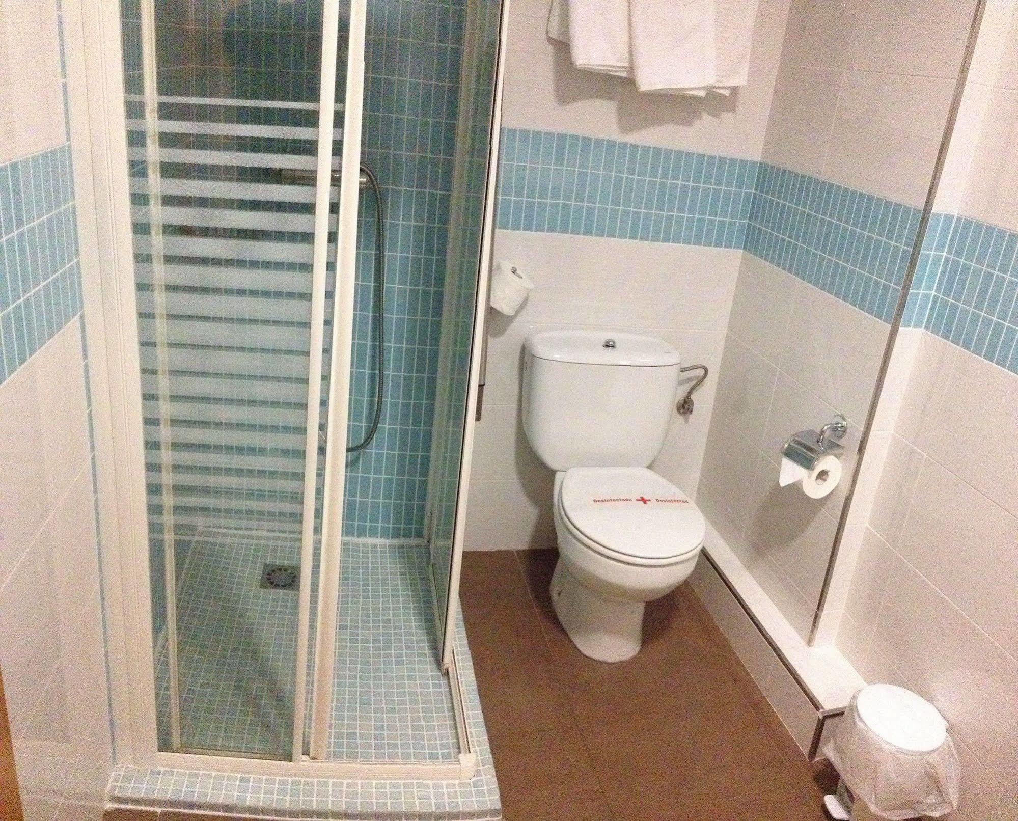 Hotel Alkazar Valencia Ngoại thất bức ảnh