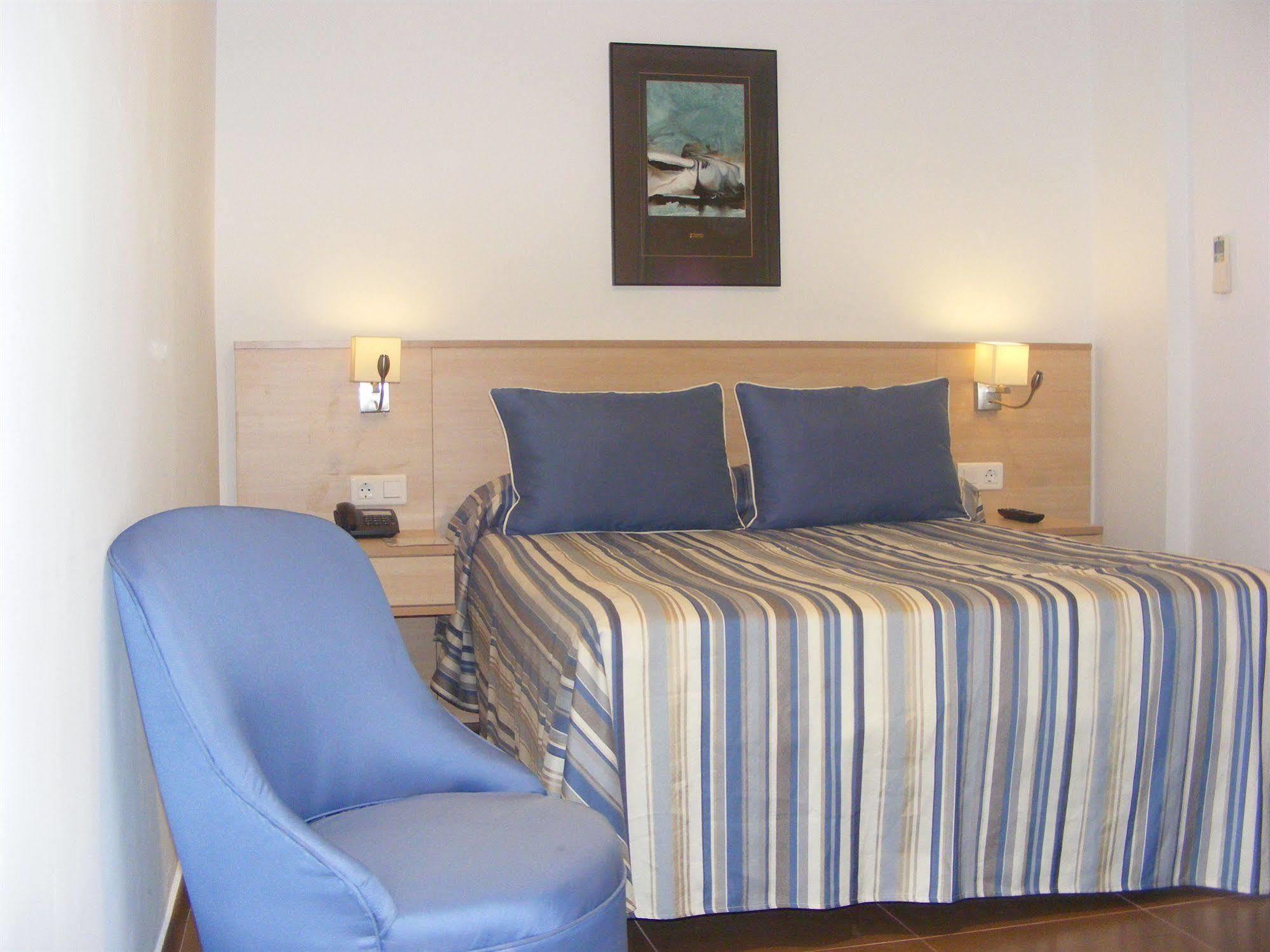 Hotel Alkazar Valencia Ngoại thất bức ảnh