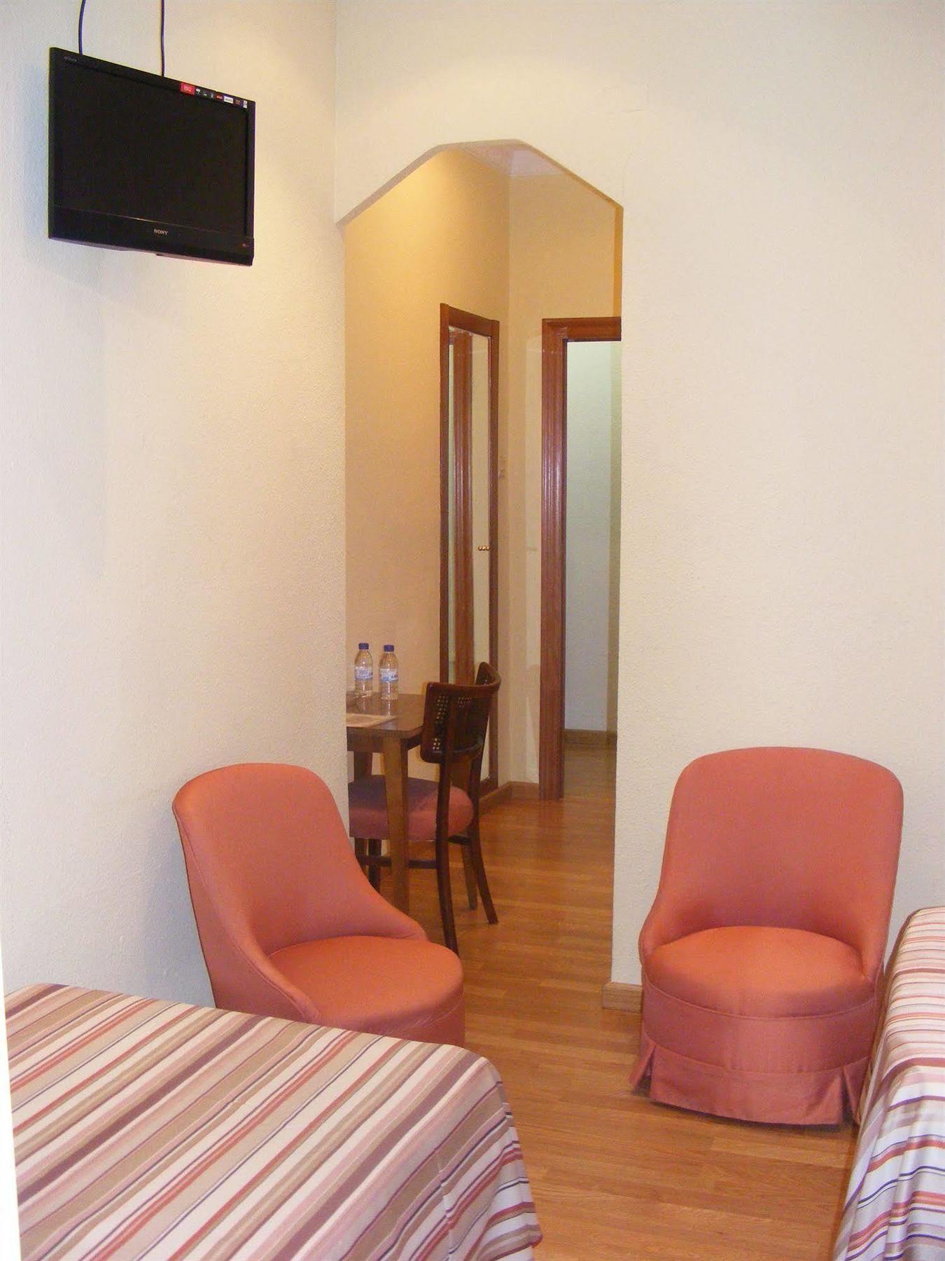 Hotel Alkazar Valencia Ngoại thất bức ảnh