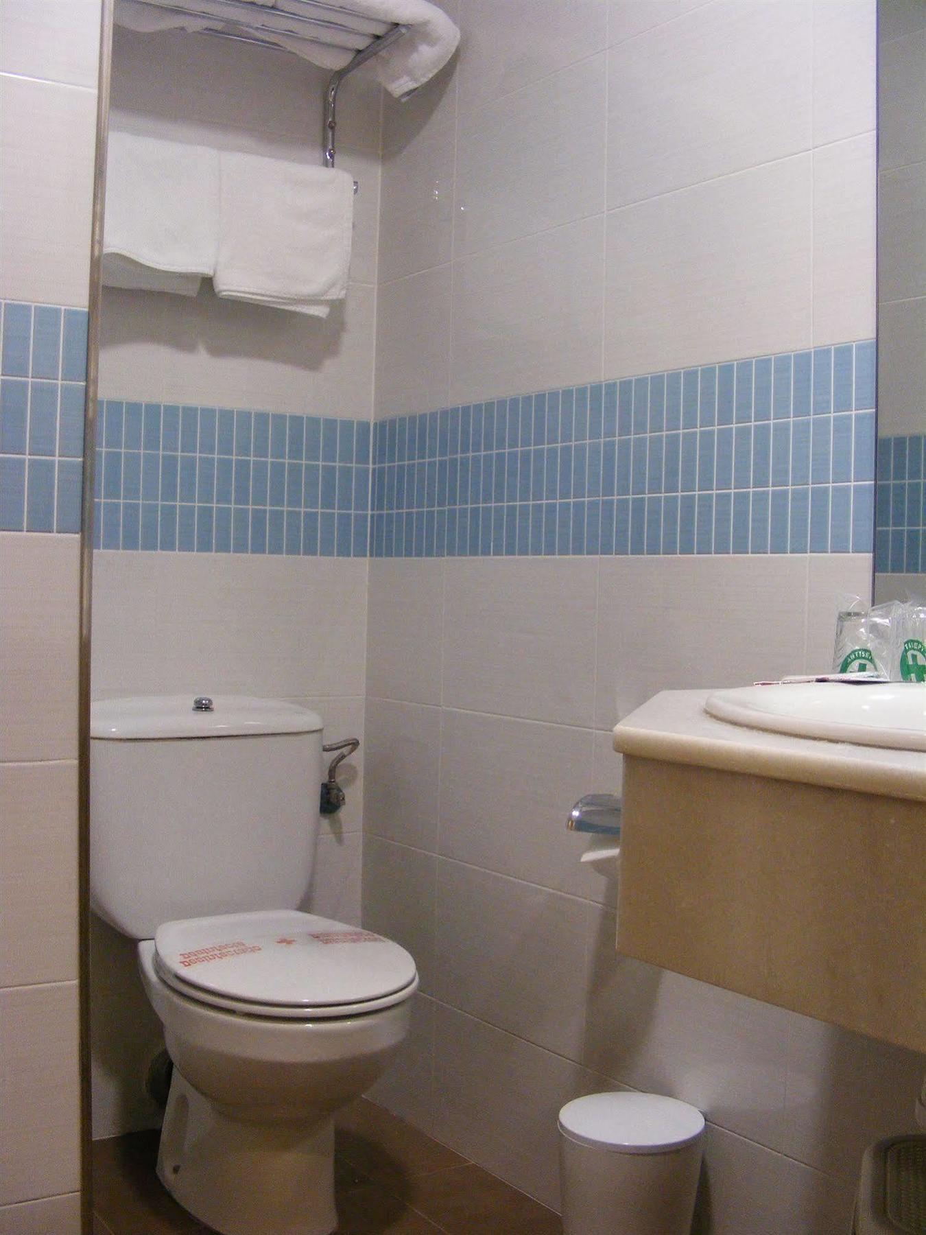 Hotel Alkazar Valencia Ngoại thất bức ảnh