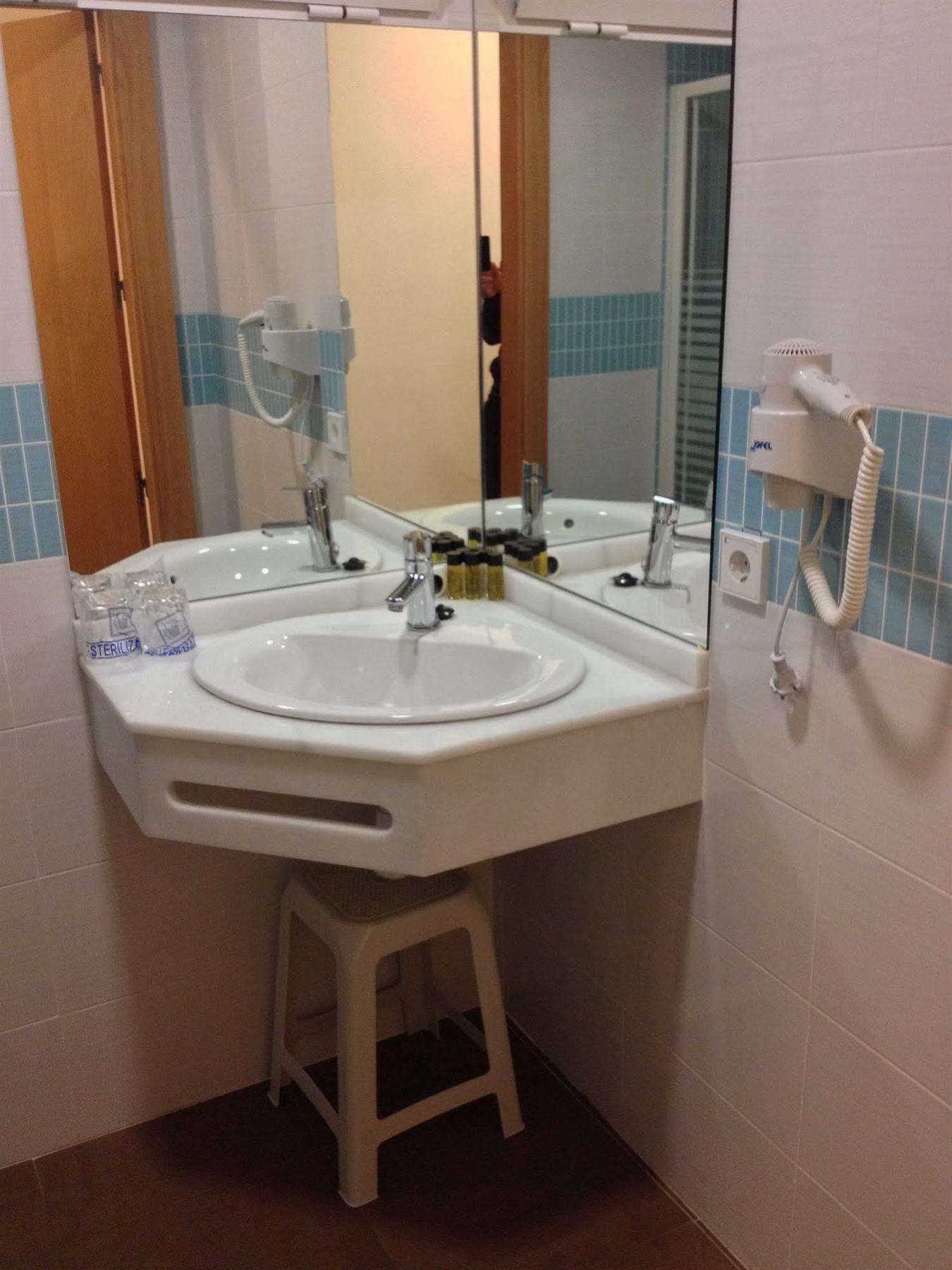 Hotel Alkazar Valencia Ngoại thất bức ảnh